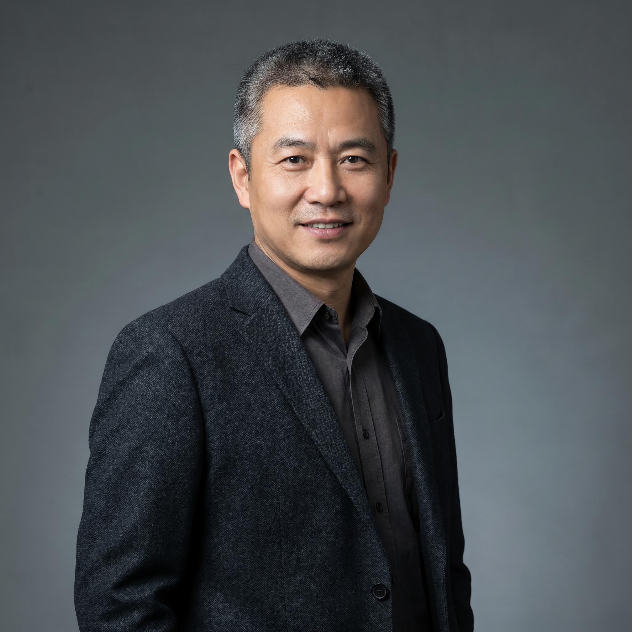 双飞萝莉导演陈明远